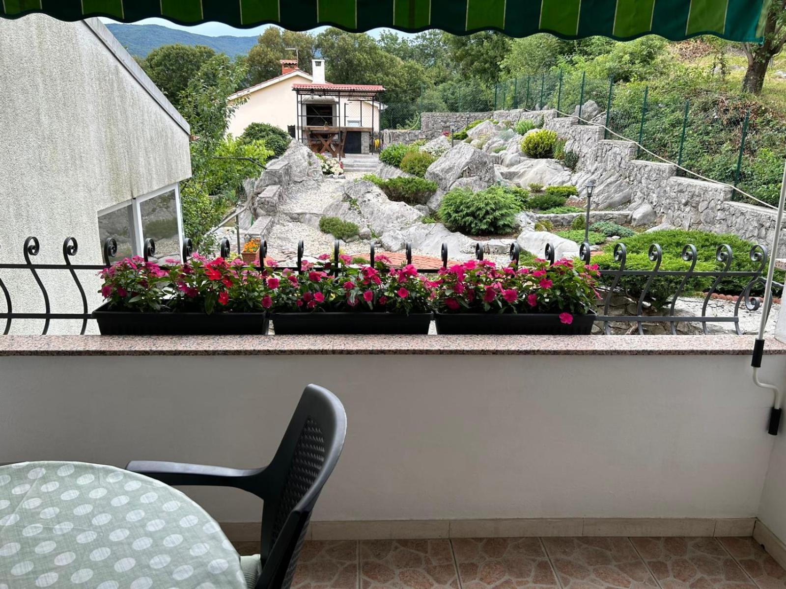Doleco Apartment Opatija Exterior foto