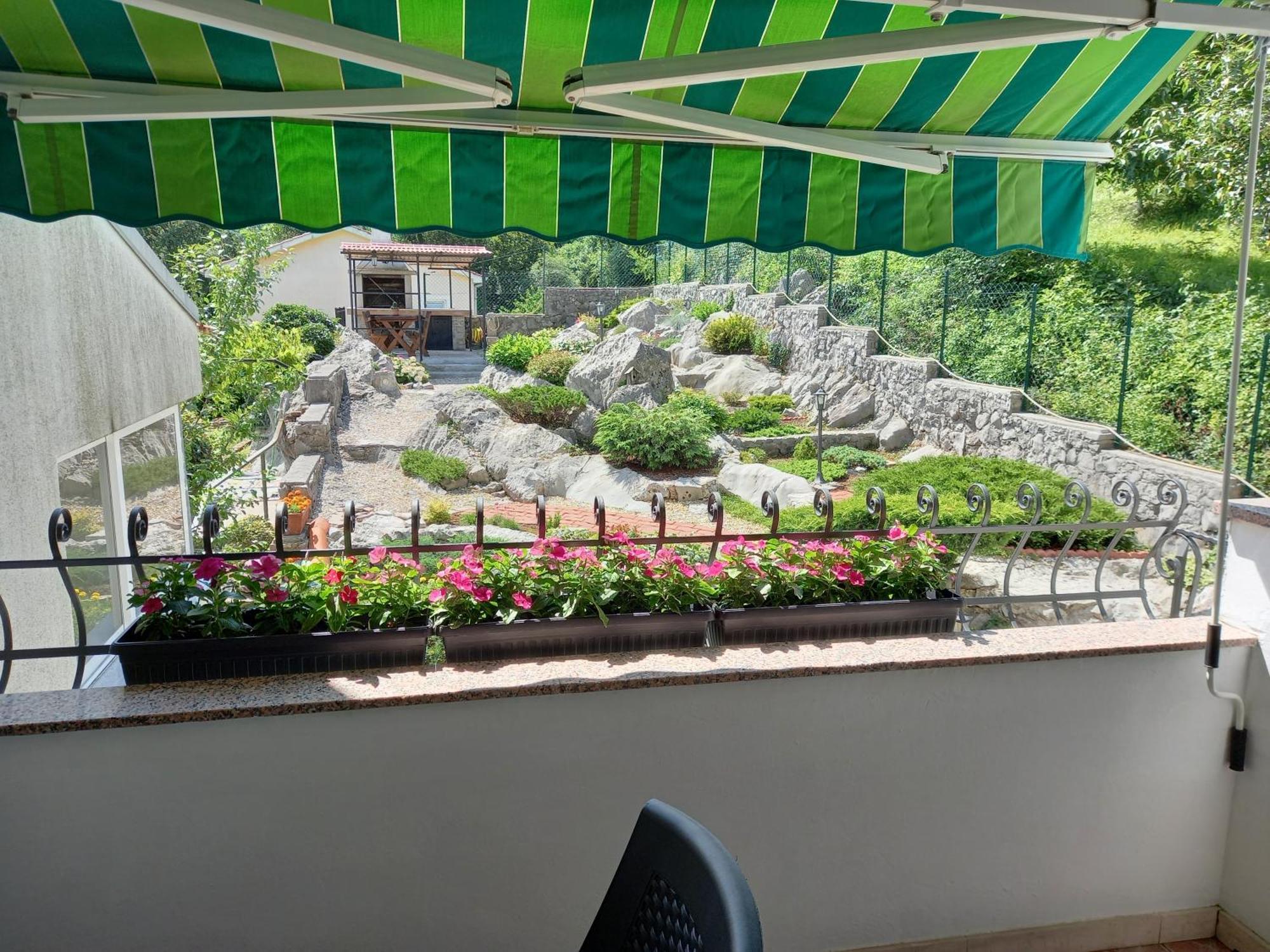 Doleco Apartment Opatija Exterior foto